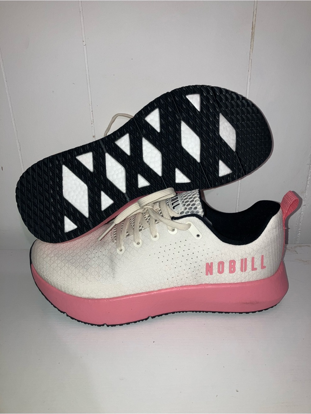 NOBULL Women's White & Pink Trainer